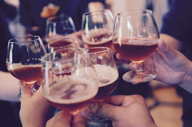 お酒による肌荒れ ニキビ対策 飲酒しても肌荒れしにくい３つの方法 たこべいブログ